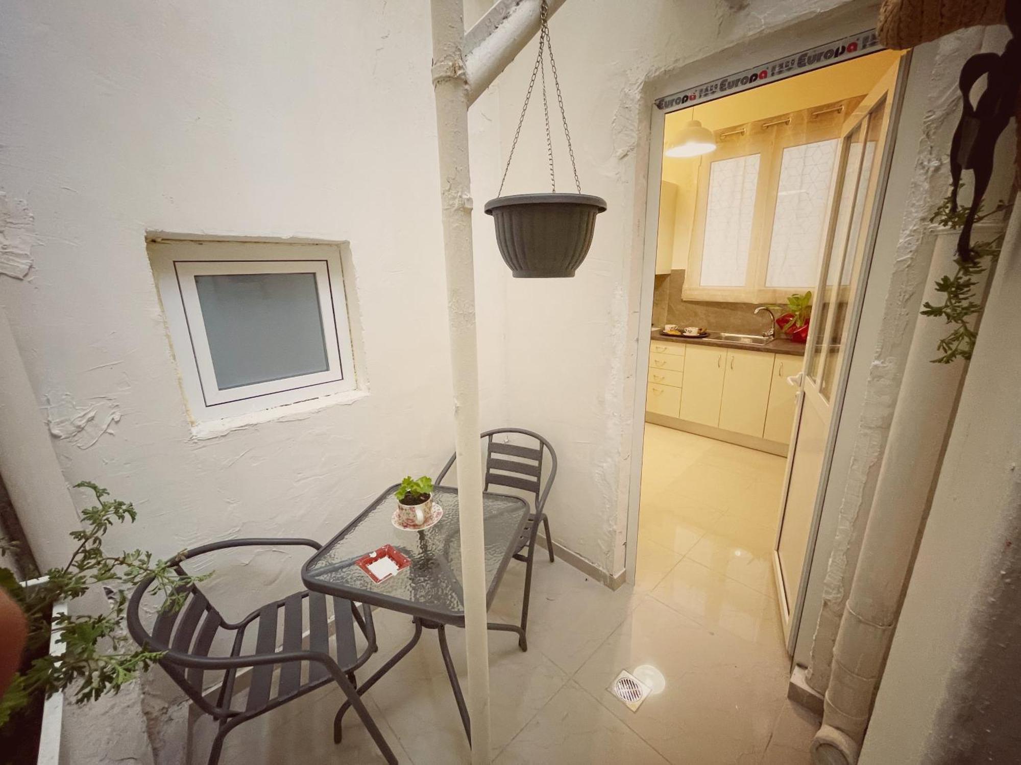 Veggera Apt Athens Center,Petralona Station Atenas Exterior foto